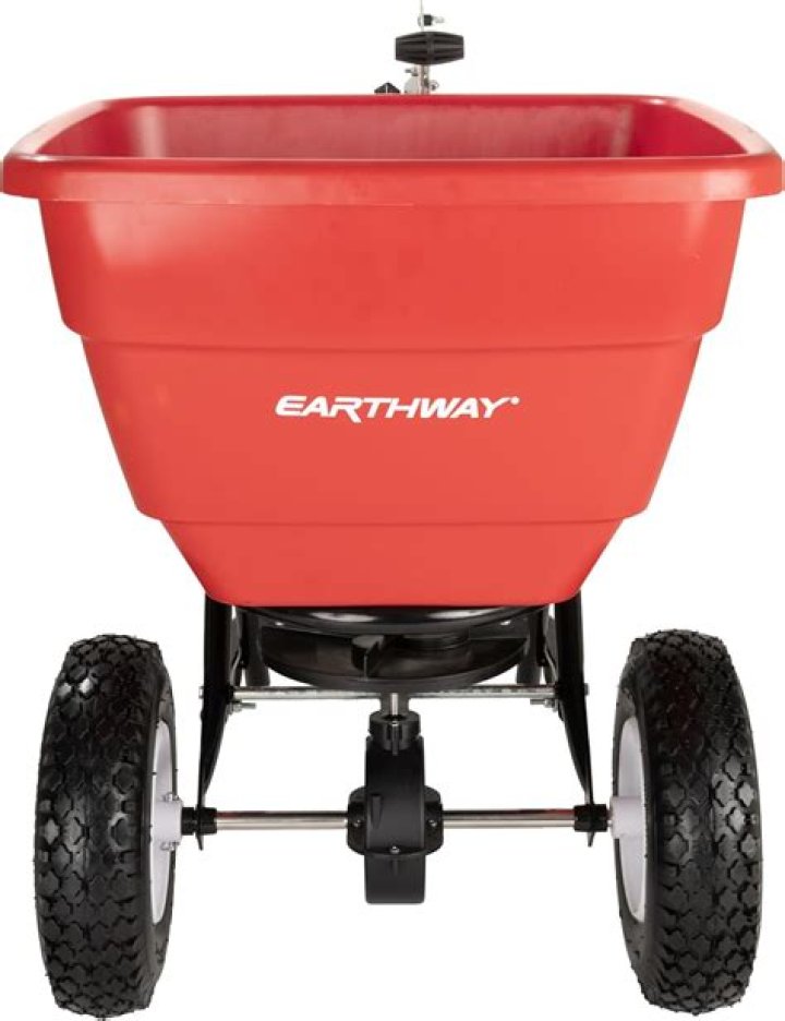 Are all Earthway spreader settings the same?