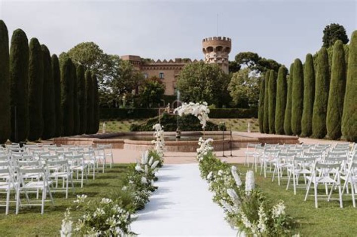 Are all-inclusive wedding venues worth it?