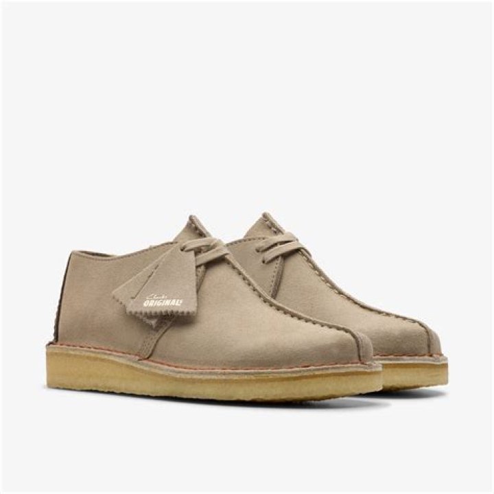 Are Clarks Desert Trek true to size?