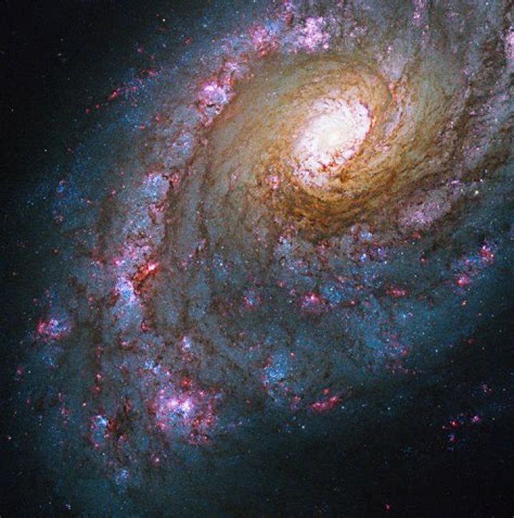 Are we still getting images from Hubble?