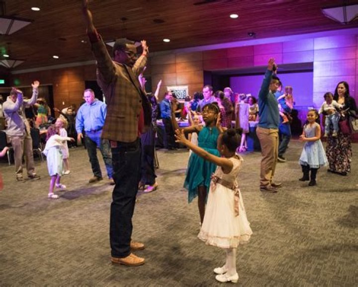 Can you do father daughter and mother son dance together?