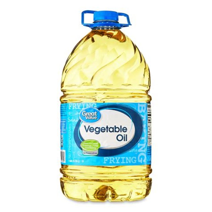 Can you use vegetable oil in a misto?