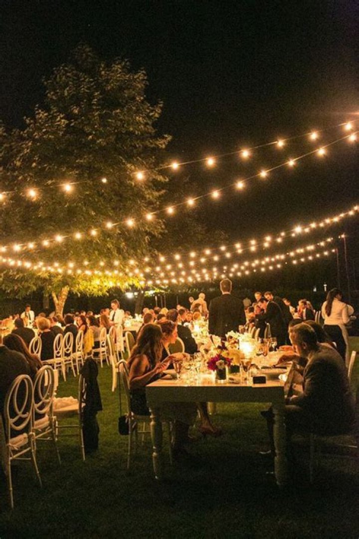 Como iluminar o casamento no campo?