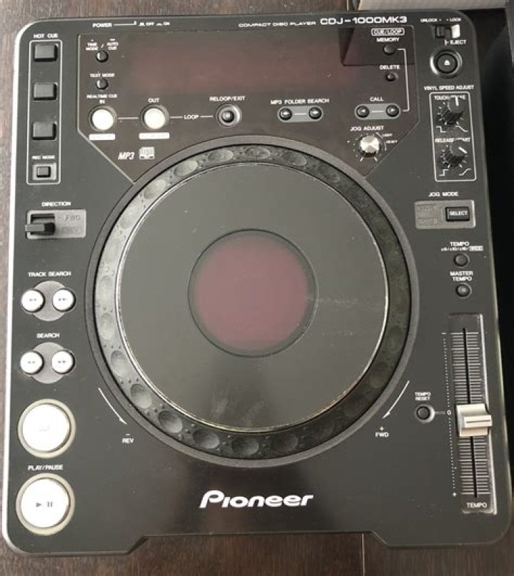 Do CDJ 1000 mk2 play MP3?