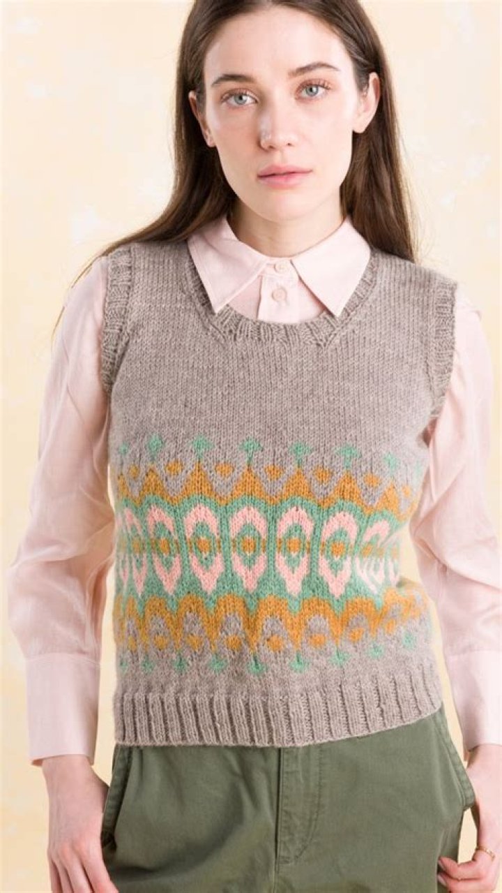 Do Patons still make wool?