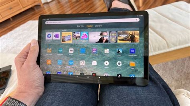Does Amazon tablet have Adobe?