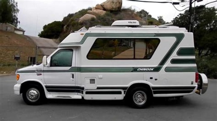 Does Chinook still make motorhomes?
