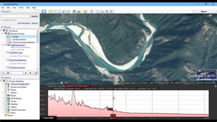Does Google Earth show river names?
