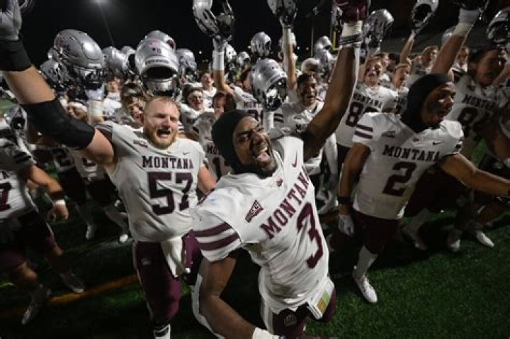 Does Montana have a state football team?