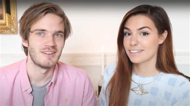 Does PewDiePie really love Marzia?