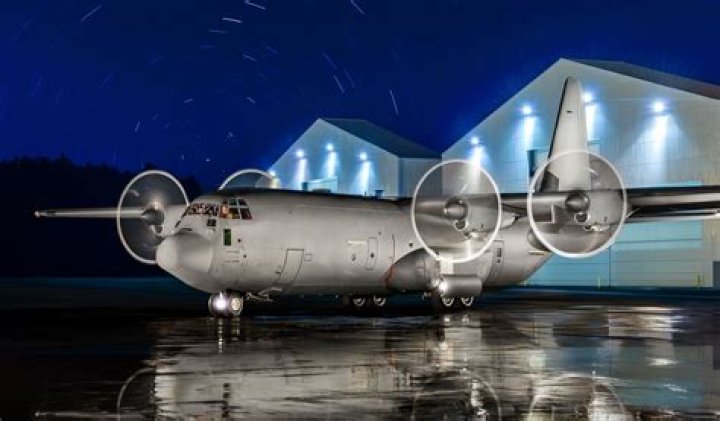 Does the C 130J have a flight engineer?