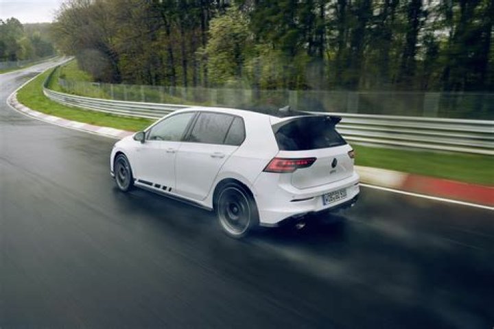 Does the GTI have turbo lag?