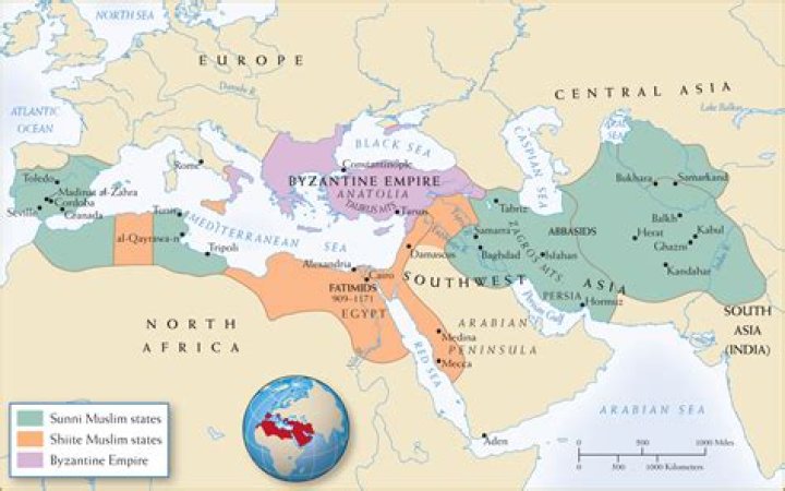 How did economy play a role in the early spread of Islam?