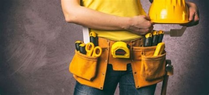 How do I find a good roof repair company?