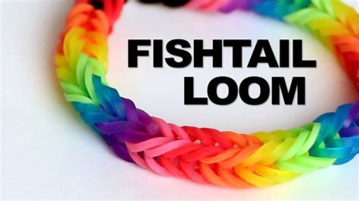 How do you make a fishtail bracelet?