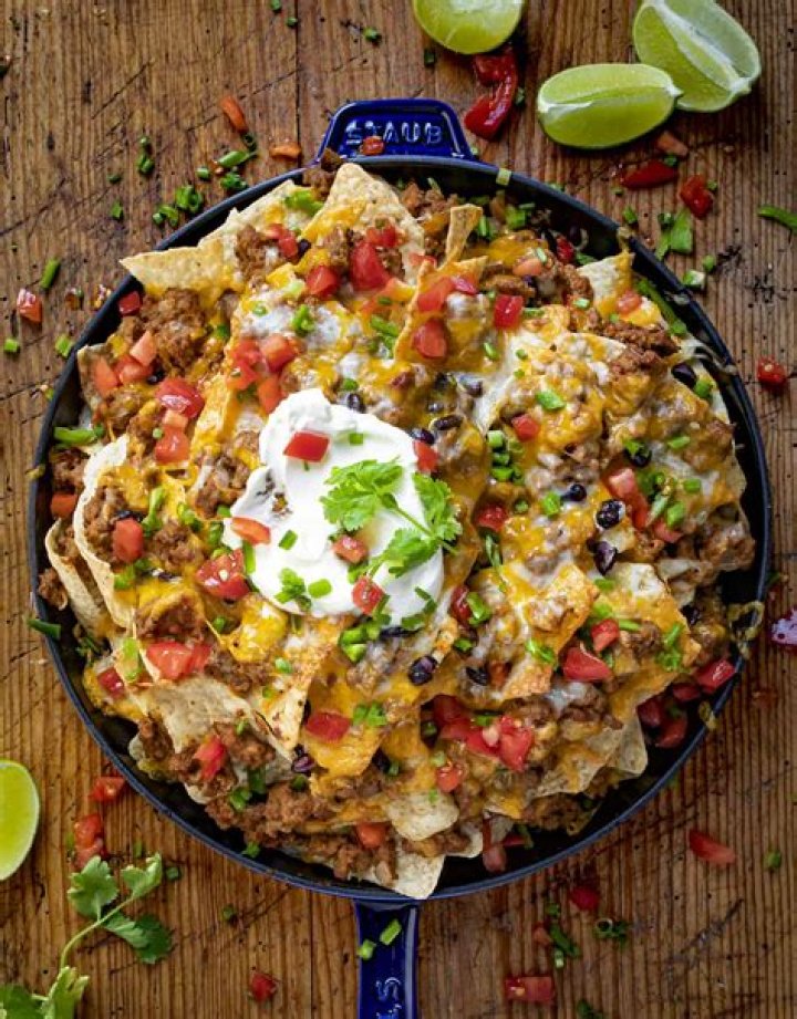How do you make the perfect beef nachos?