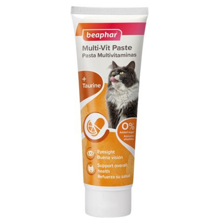 How do you use vitamin paste for cats?