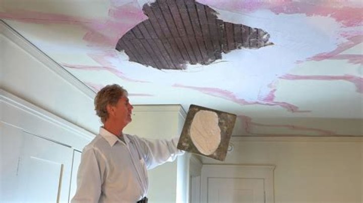 How heavy is a lath and plaster ceiling?