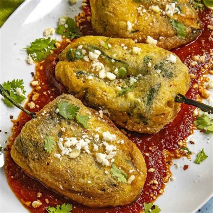 How long can you freeze chili rellenos?