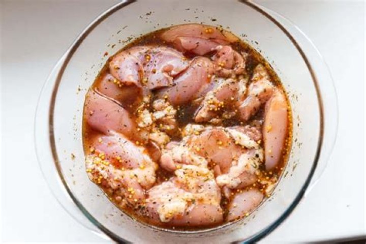 How long can you marinate boneless skinless chicken thighs?