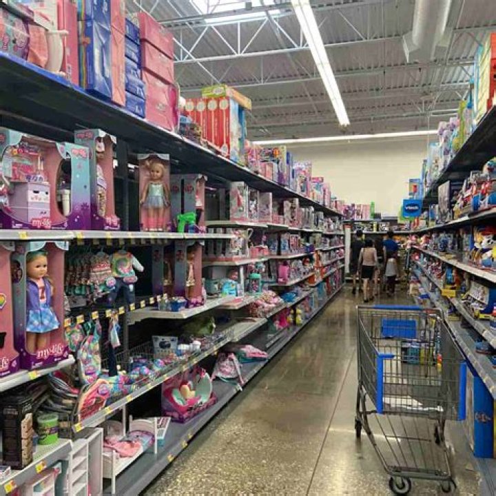 How long does Walmart take to hire?