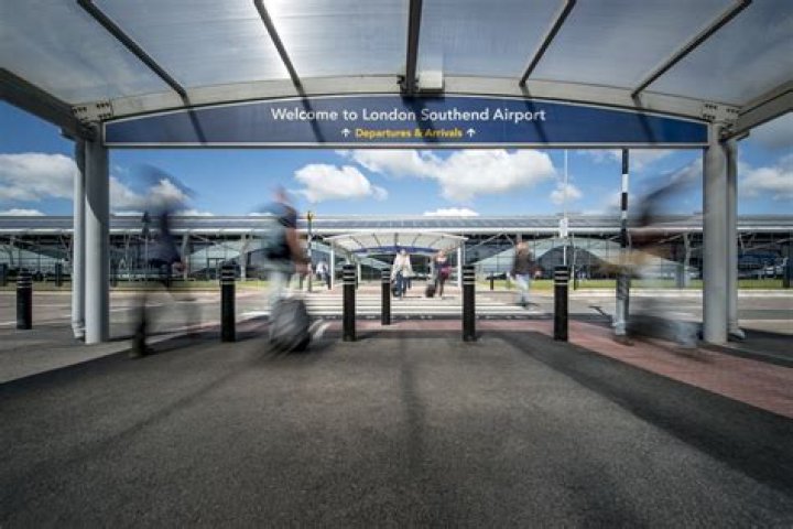 How long is Southend airport runway?