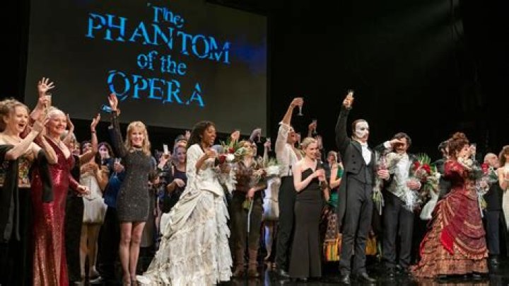 How long is The Phantom of the Opera Broadway?