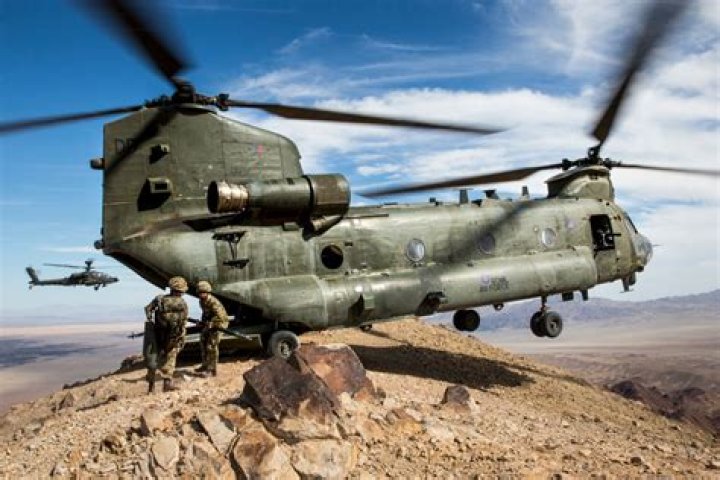 How many Chinooks does the UK have?