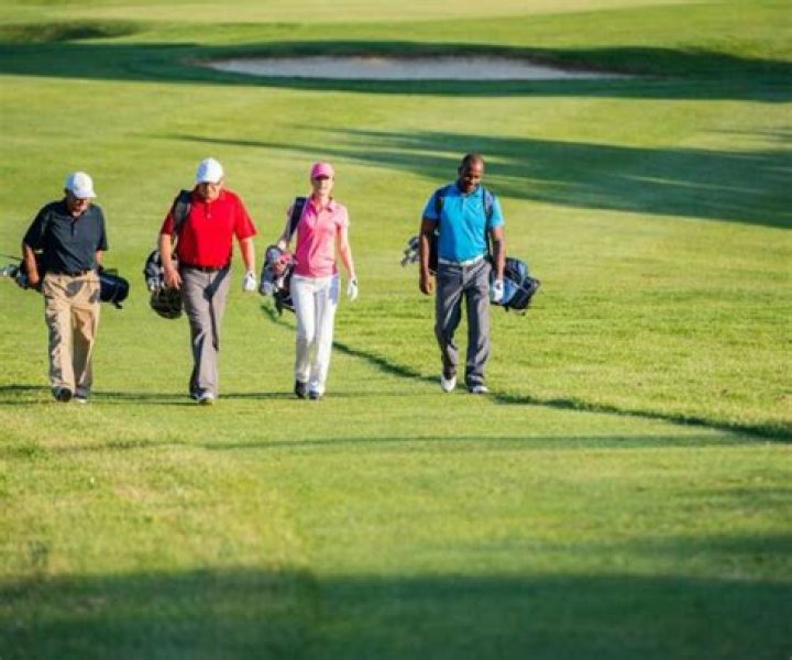 How many foursomes are in a golf tournament?