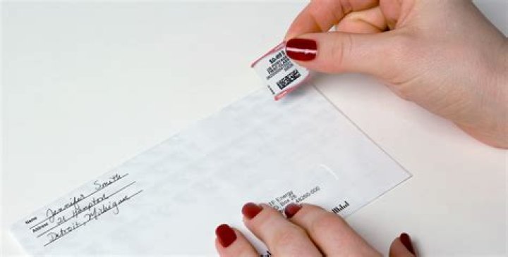 How many stamps do I need for a a4 envelope?