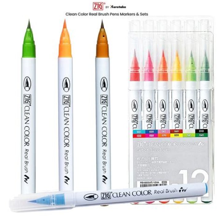 How many Zig clean color real brush markers are there?