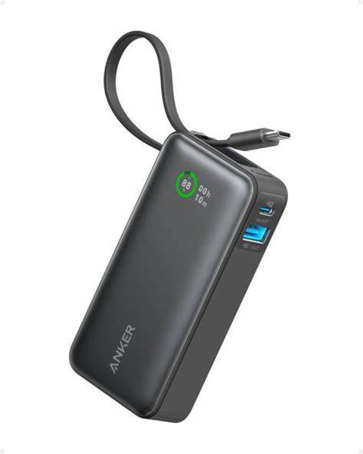 How much can a 10,000mAh power bank charge?