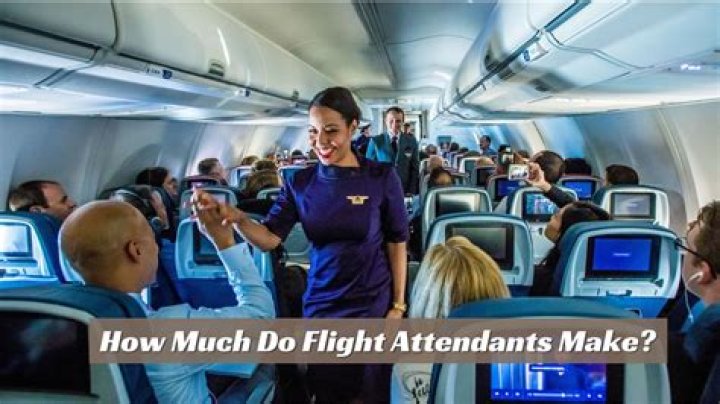 How much do flight attendants make Singapore Airlines?