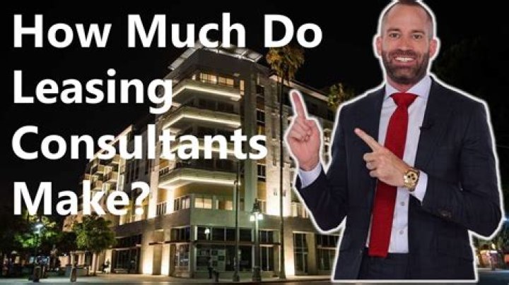 How much do leasing consultants make?