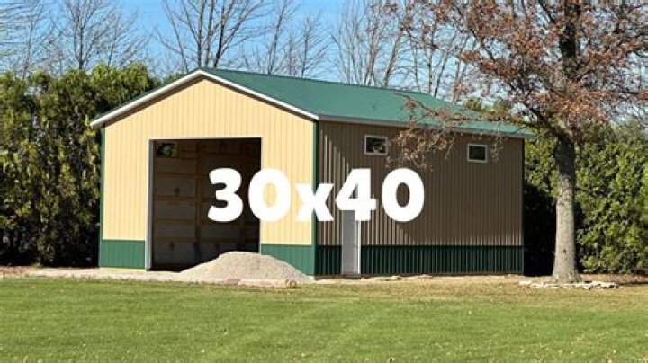 How much does it cost to build a 30×40 pole barn?