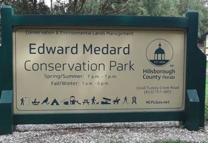 How much does it cost to get into Edward Medard Park?