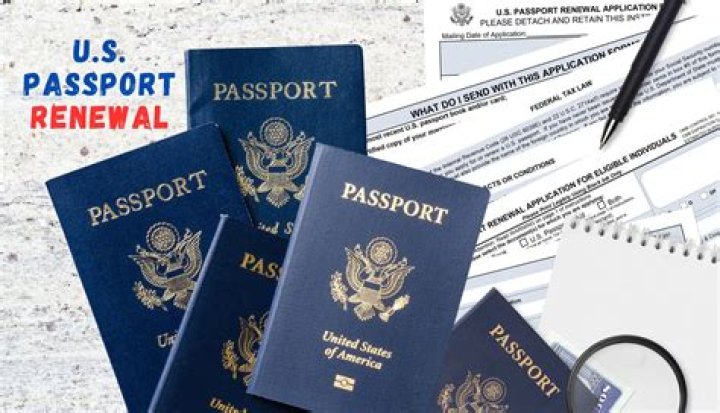 How much does it cost to renew a Maltese passport?