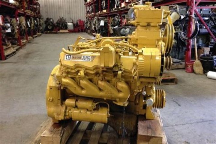 How much horsepower does a CAT 320 have?