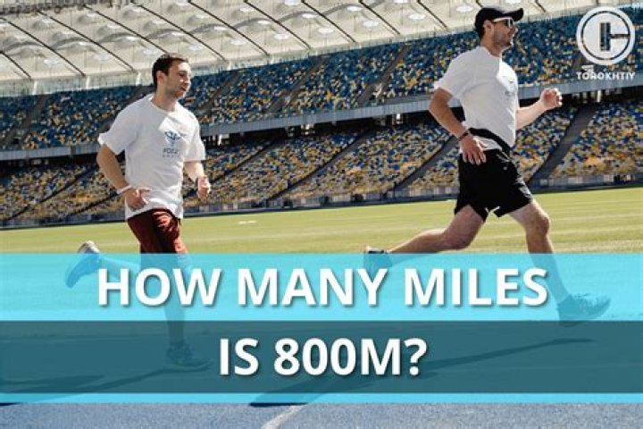 How much mileage does an 800m runner need?