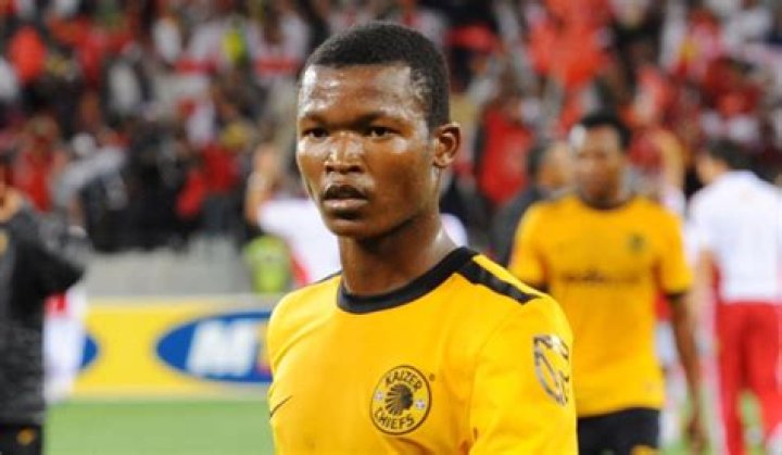 How old is Mandla Masango?