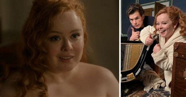 How was the mirror scene filmed?
