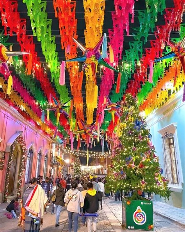 Is Christmas on the 24th in Mexico?