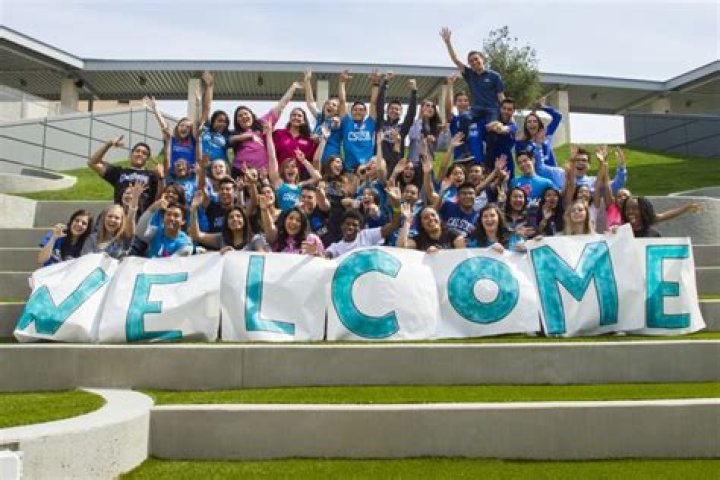 Is Csusm a good school?