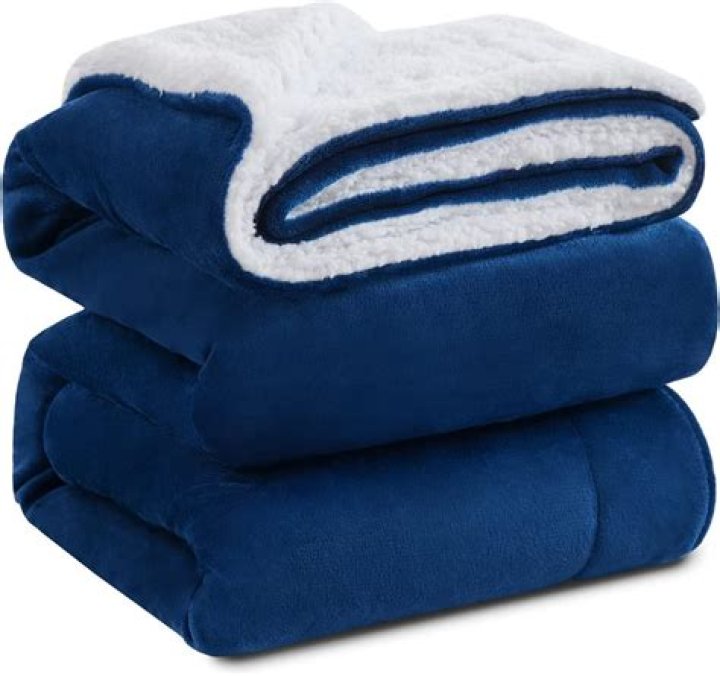 Is fleece blanket good for winter?