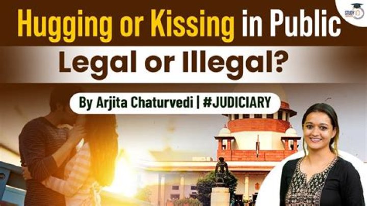 Is kissing in public legal in Pakistan?