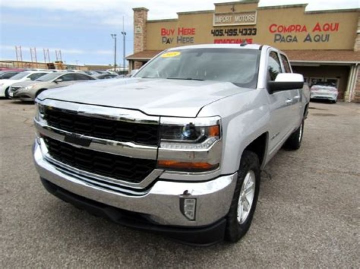 Is the 2014 Chevy Silverado 1500 LT Double Cab 4 wheel drive?