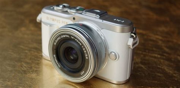 Is the Olympus PEN camera good?