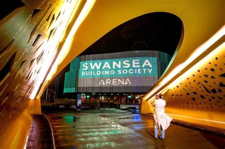 Is the Swansea game on the radio?