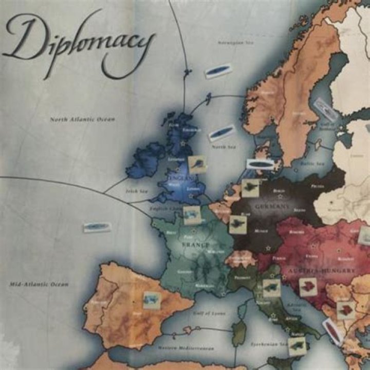Is there a free version of model diplomacy?
