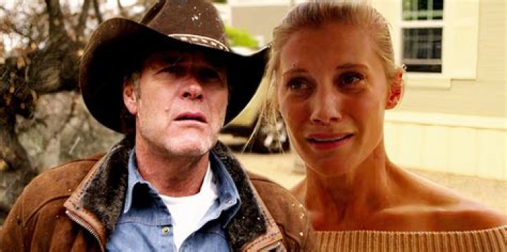 Is there a season 2 of Longmire?
